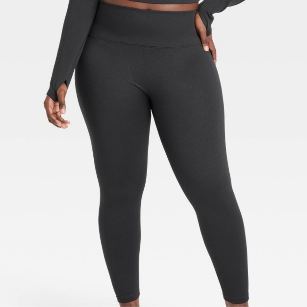 All in motion seamless black leggings